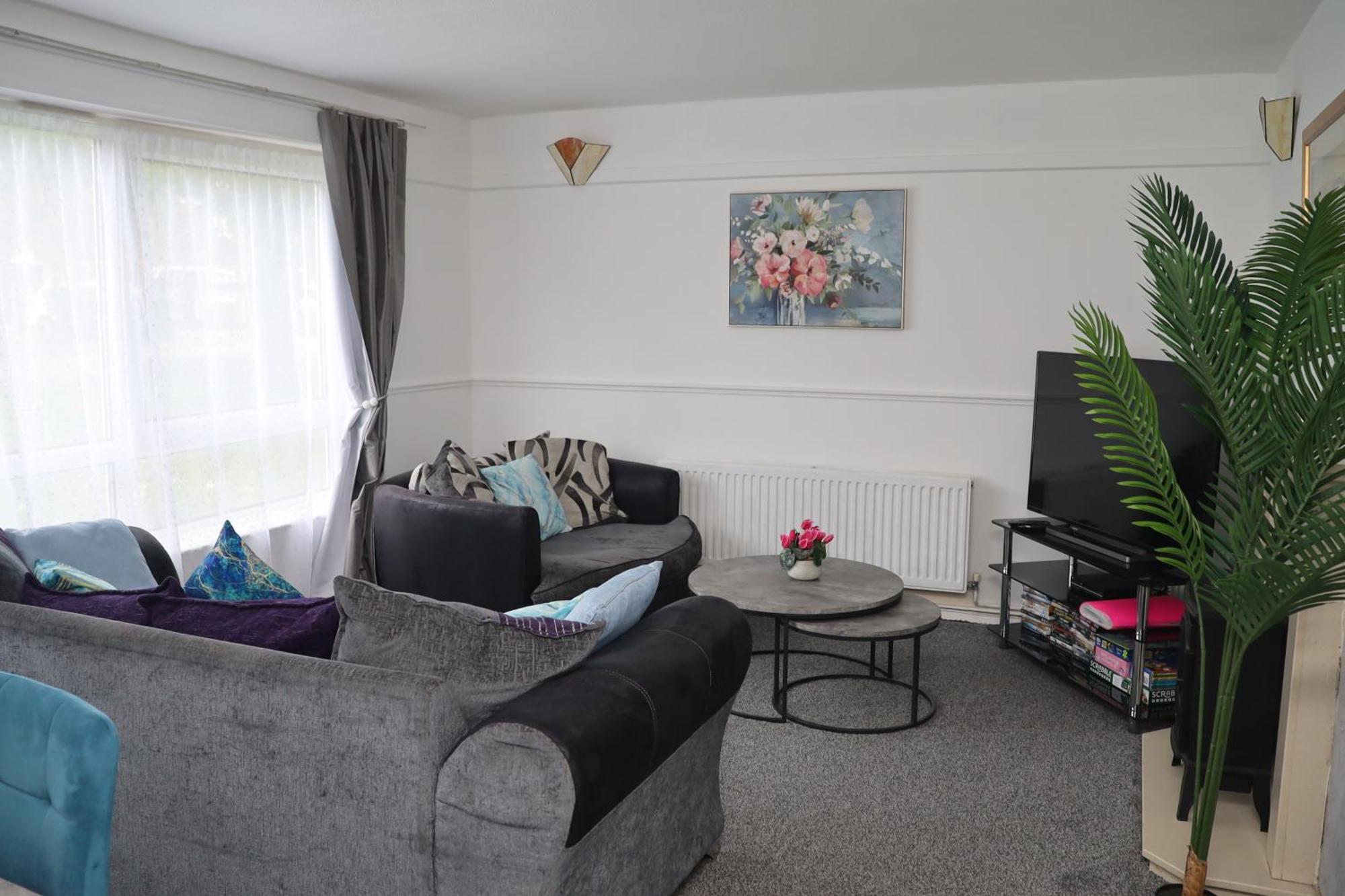 Superb 3 Bedroom Flat In Stafford Dış mekan fotoğraf