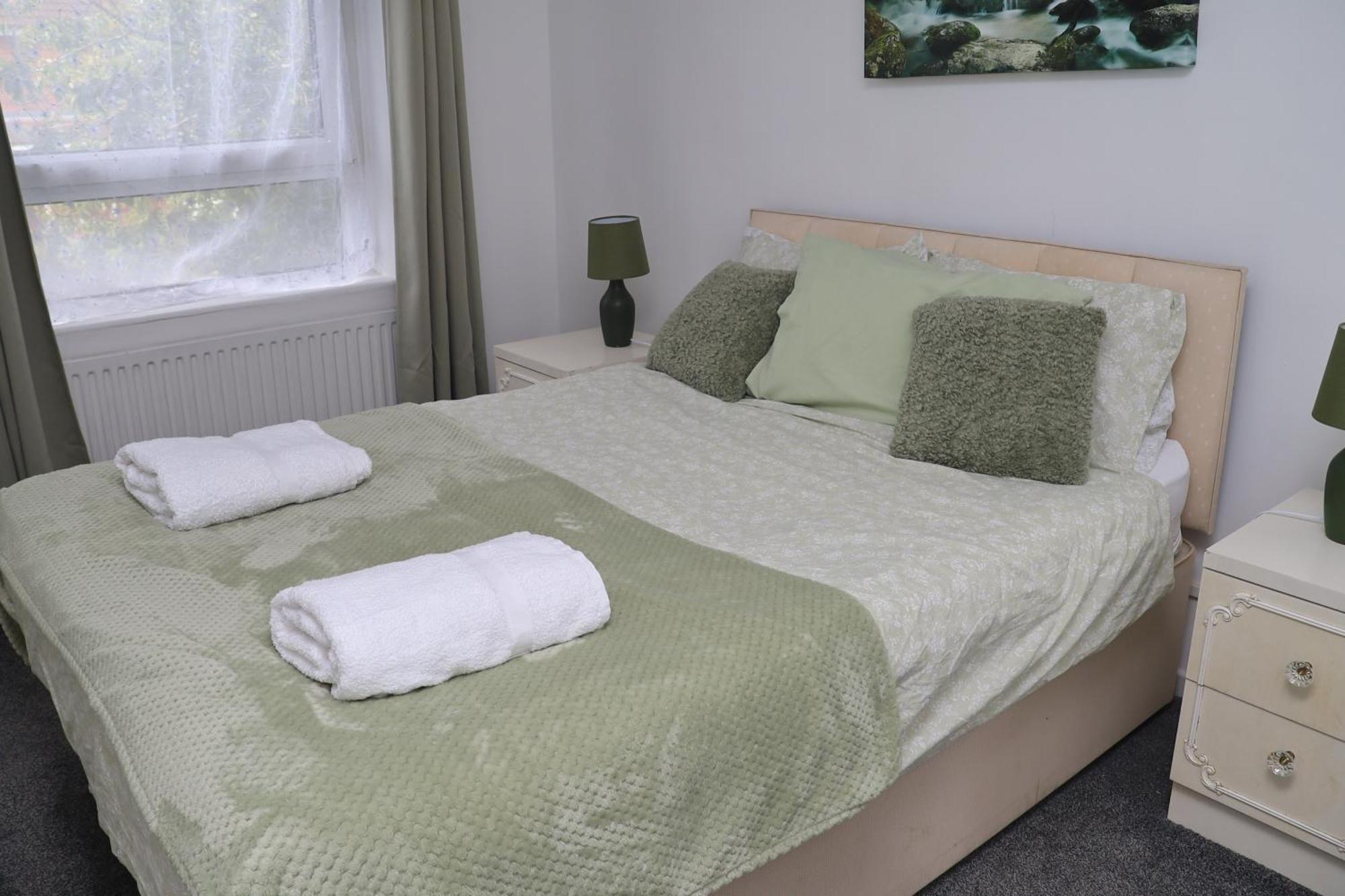 Superb 3 Bedroom Flat In Stafford Dış mekan fotoğraf